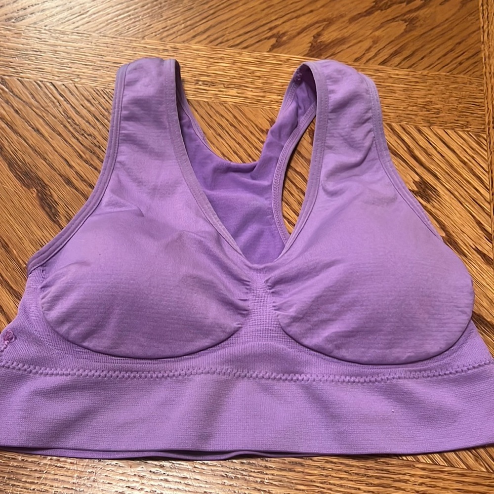 Women's Lavender Racerback sports Bra with padding Sz L